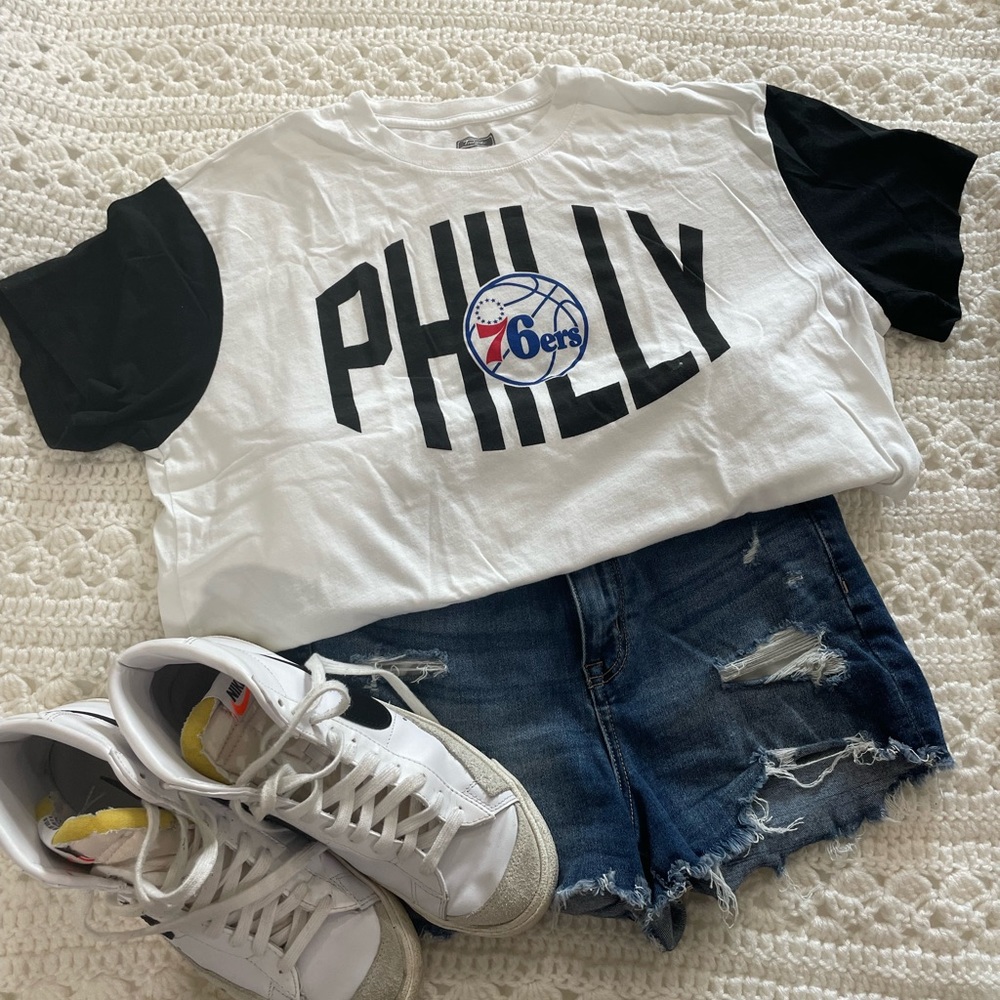76ers Cropped Tshirt